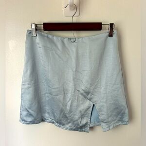 Just Quella Women’s Satin Metallic Powder / Baby Blue Mini Skirt NEW Size Small